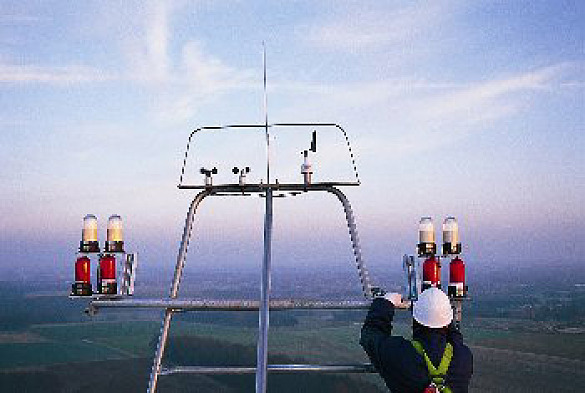 Foto Gefahrfeuersystem für Windenergieanlagen